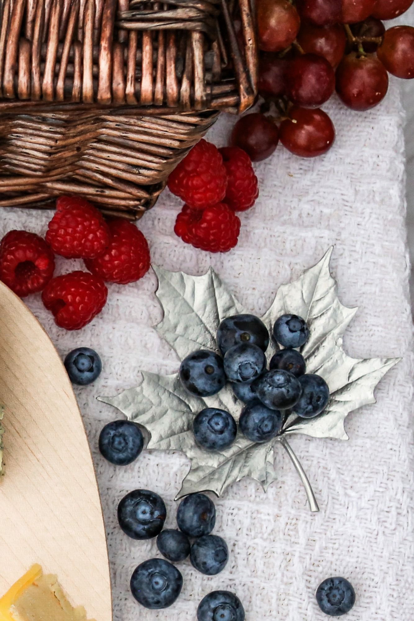 MAPLE LEAF DISH - - Amos Pewter