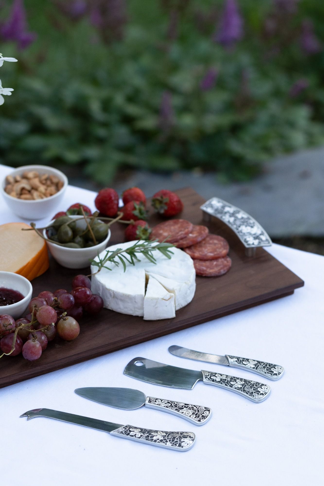 VINEYARD CHEESE KNIFE -  - Amos Pewter
