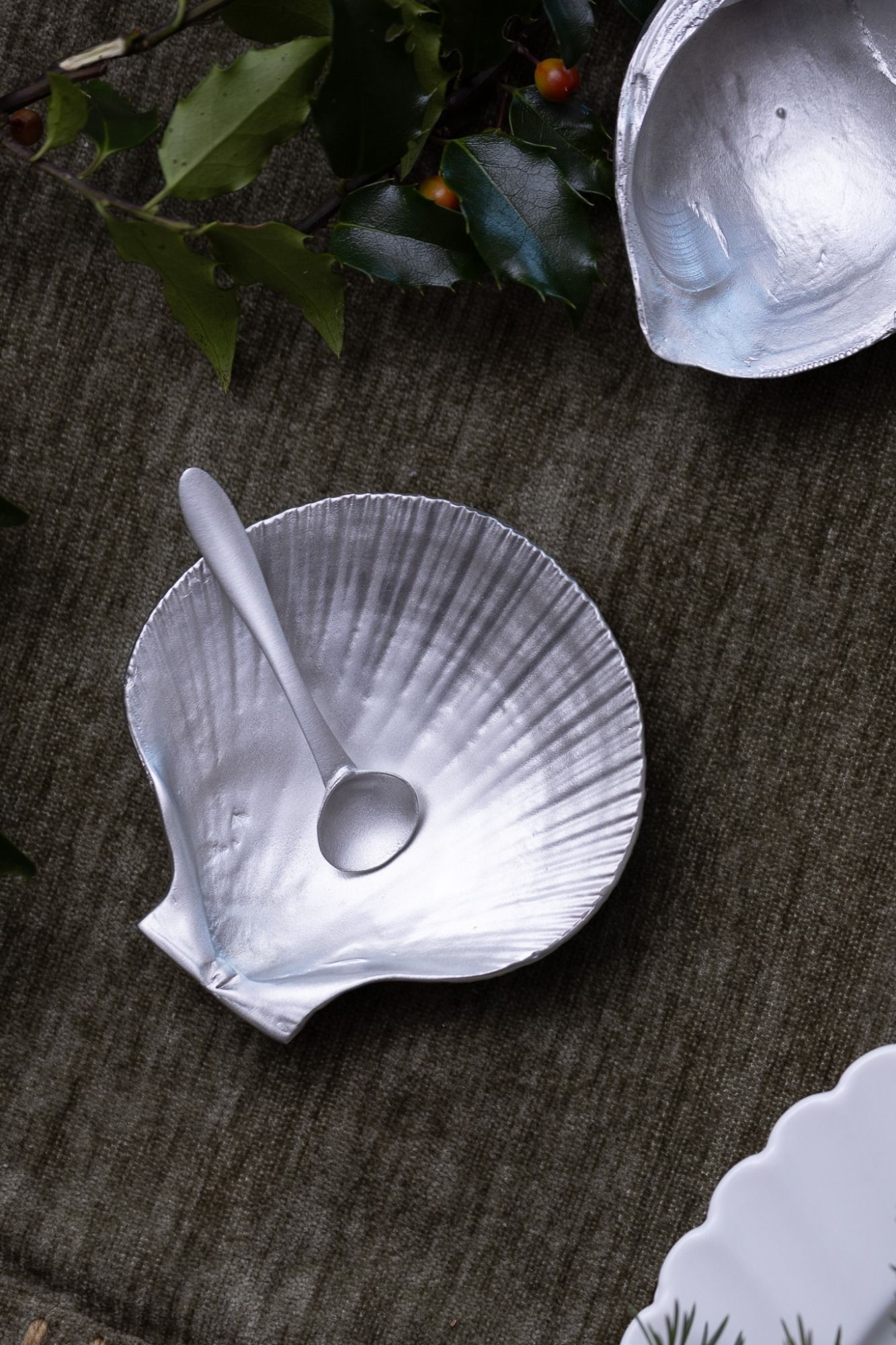 SCALLOP BOWL -  - Amos Pewter