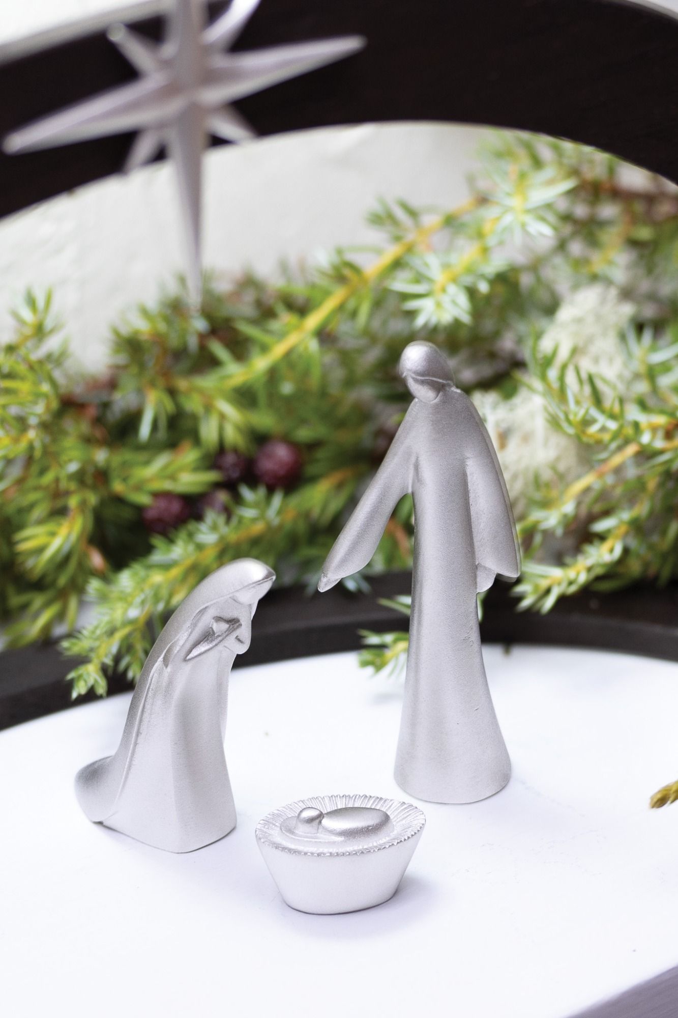 NATIVITY  MARY, JOSEPH & BABY JESUS -  - Amos Pewter