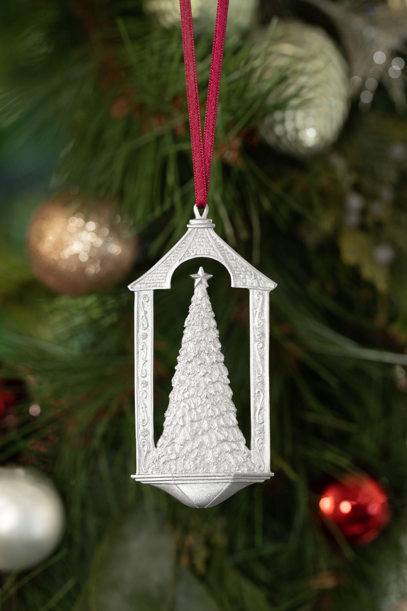 O CHRISTMAS TREE ORNAMENT -  - Amos Pewter